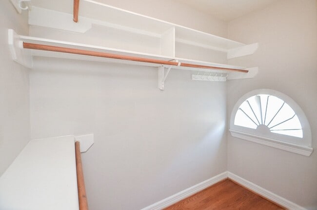 property at 1148 W 25th St