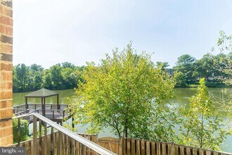 7628 Westlake Terrace in Bethesda, MD - Building Photo - Building Photo