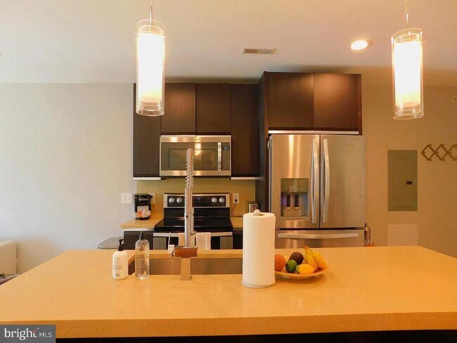 property at 1516 Green St
