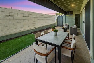 6767 N 7th St in Phoenix, AZ - Building Photo - Building Photo