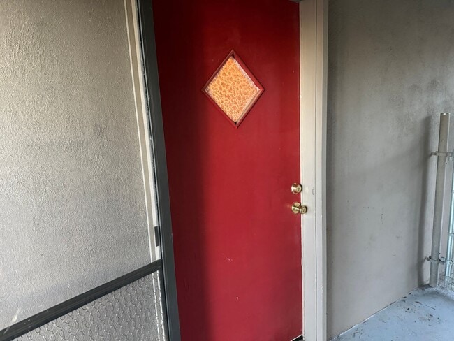 831 Buschmann Rd in Paradise, CA - Building Photo - Building Photo