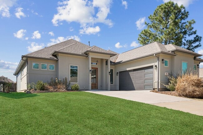 70 Wyndemere Dr in Montgomery, TX - Building Photo - Building Photo