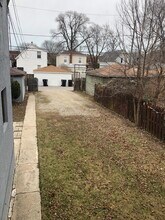2537 N Harding Ave, Unit 1 in Chicago, IL - Building Photo - Building Photo