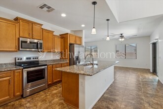 37963 W Merced St in Maricopa, AZ - Foto de edificio - Building Photo