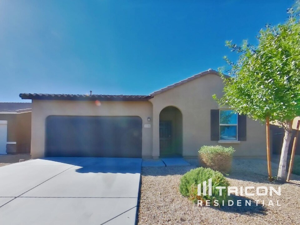 33598 N Draba Ln in San Tan Valley, AZ - Foto de edificio