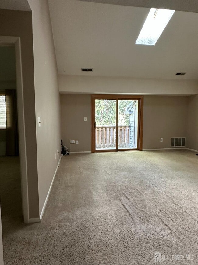 property at 1518 Ravens Crest Dr