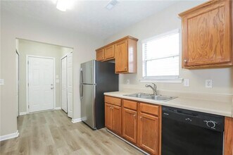 6005 Winston Trce in Mcdonough, GA - Building Photo - Building Photo