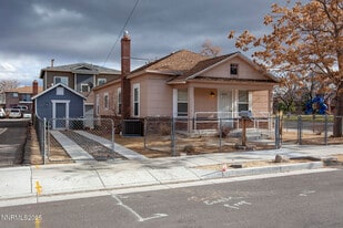 376 Wheeler Ave in Reno, NV - Building Photo