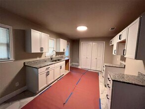 1213 W Belt Line Rd in Richardson, TX - Building Photo - Building Photo
