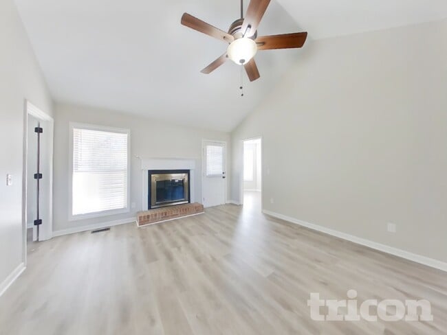 6009 Plateau Ct in Goodlettsville, TN - Building Photo - Building Photo