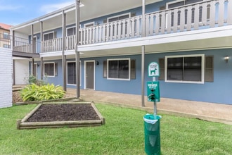 4645 Ocean Dr in Corpus Christi, TX - Building Photo - Building Photo