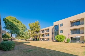 Palazzo Senior Apartments - 55+ Active Adult Apartments in Phoenix, AZ - Building Photo - Building Photo