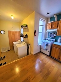 1525 Cecil B Moore Ave photo'