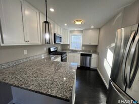 395 Blake St in New Haven, CT - Building Photo