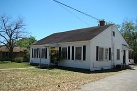 523-543 N Jefferson St in La Grange, TX - Foto de edificio - Building Photo