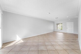 3256 Commodore Ct in West Palm Beach, FL - Building Photo - Building Photo
