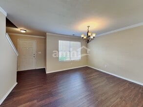 11021 Dry Stone Dr in Huntersville, NC - Foto de edificio - Building Photo