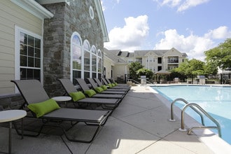 Mount Laurel Crossing in Mount Laurel, NJ - Building Photo - Building Photo