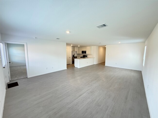 property at 31507 Casamari Dr