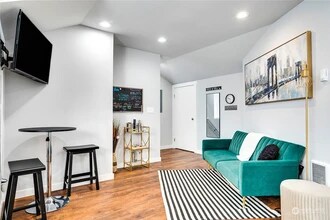 640 N Anderson St, Unit Detached ADU in Tacoma, WA - Building Photo - Building Photo