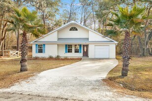 99 Old Sunbury Trail in Midway, GA - Building Photo