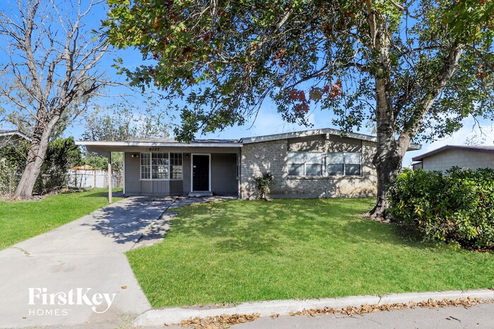 6127 Bright Valley Dr in San Antonio, TX - Foto de edificio