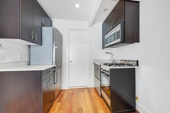 167 Ludlow St in New York, NY - Building Photo - Building Photo