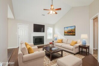 231 Carson's Cove in Mcdonough, GA - Building Photo - Building Photo