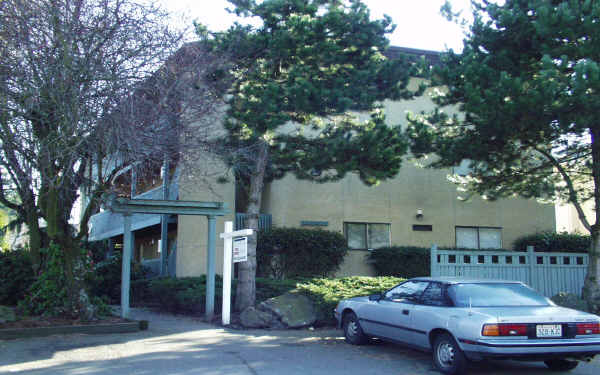 10550 Stone Ave N in Seattle, WA - Building Photo - Building Photo