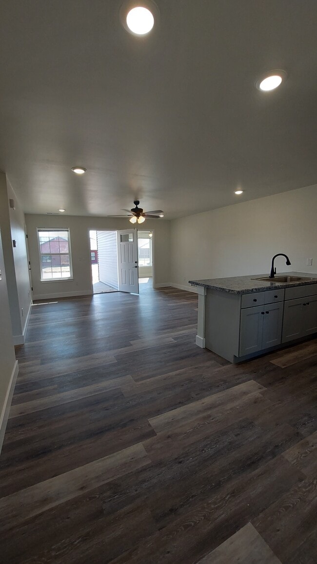 517 Eagle St in Moberly, MO - Building Photo - Building Photo