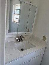 1711 Norwich Ave in Lubbock, TX - Foto de edificio - Building Photo