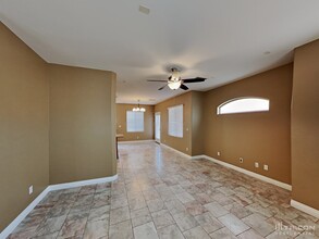 616 Ryan Peak Ln in Henderson, NV - Building Photo - Building Photo