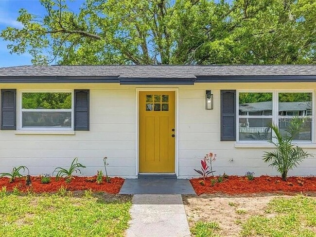 property at 39252 Heights Ave