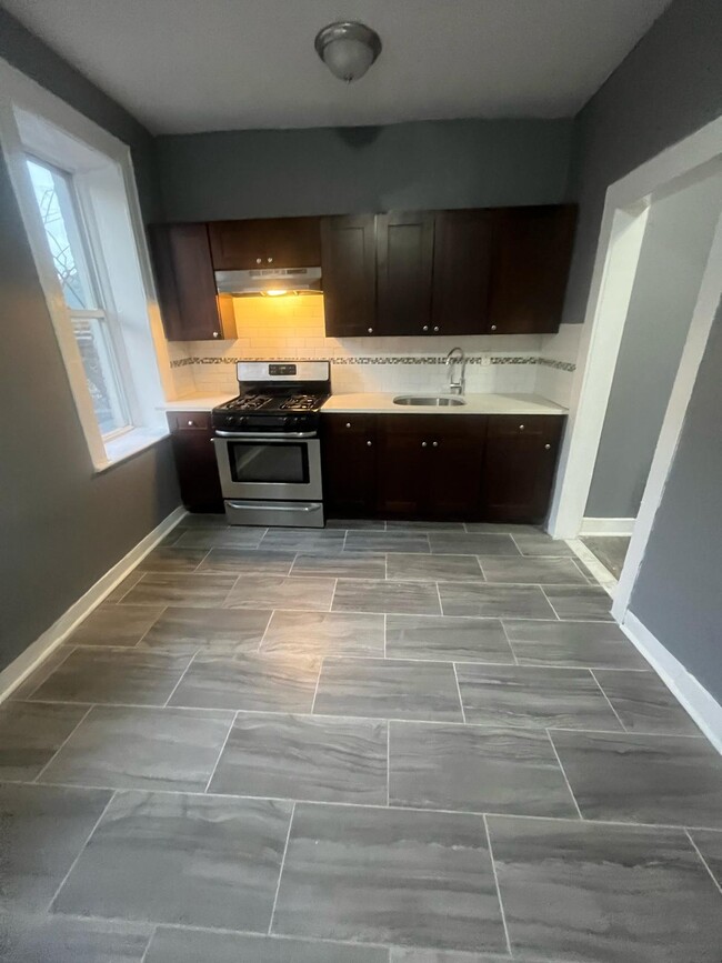 14 Goldsmith Ave, Unit 50
