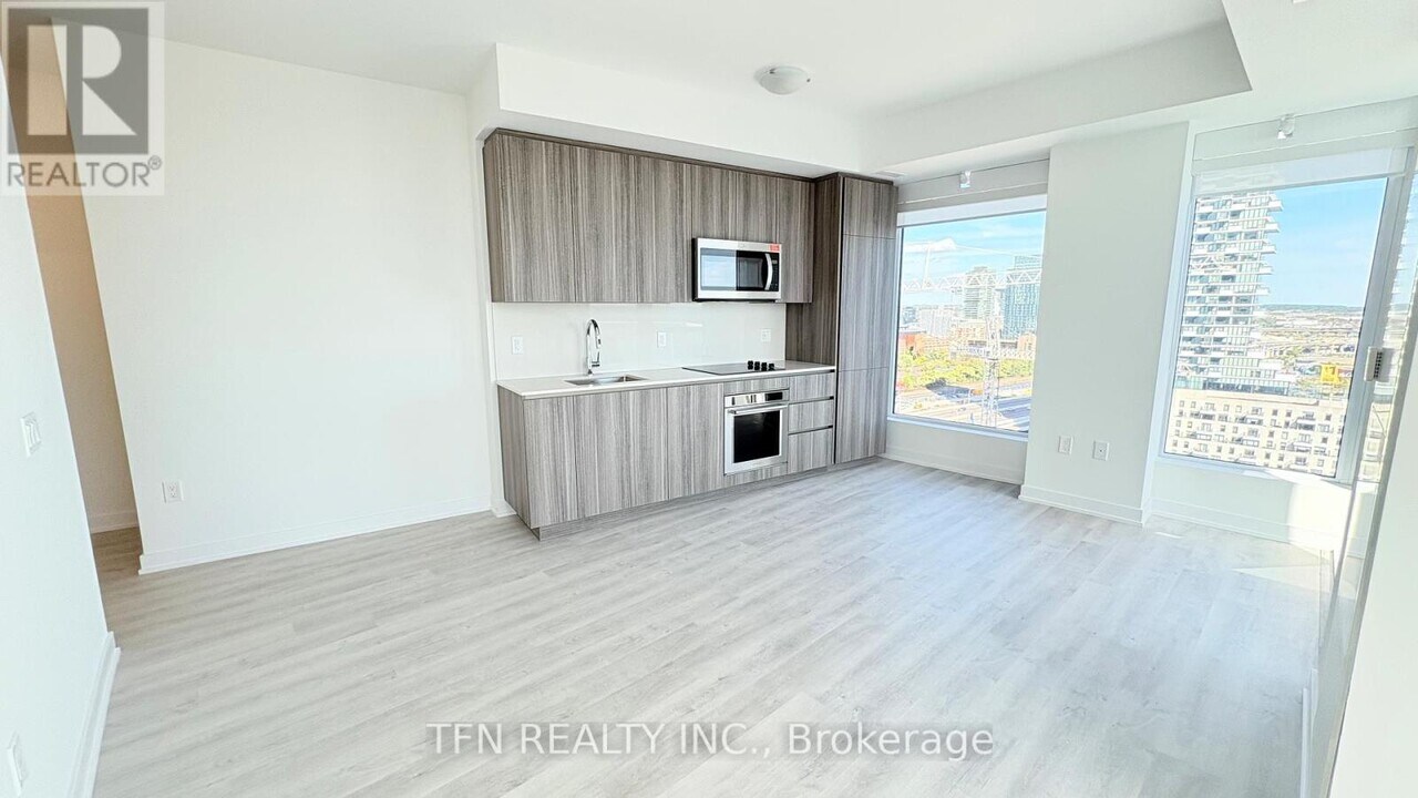 15 Richardson St in Toronto, ON - Building Photo