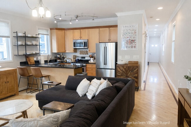 852 N Paulina St in Chicago, IL - Building Photo - Building Photo