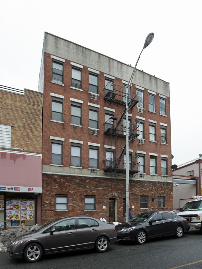 502-504 Central Ave in Jersey City, NJ - Building Photo - Building Photo