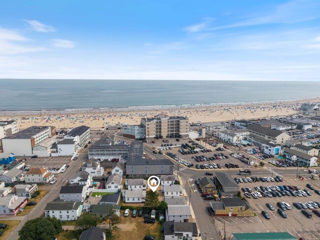 2 Island Path in Hampton, NH - Foto de edificio - Building Photo