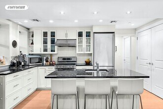 275 Washington Ave in Brooklyn, NY - Building Photo - Building Photo
