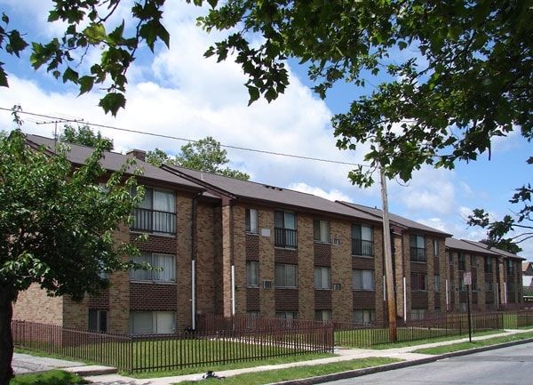 Greater Centennial Homes in Mount Vernon, NY - Foto de edificio