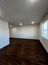 Villas at Goose Creek in Baytown, TX - Building Photo - Building Photo