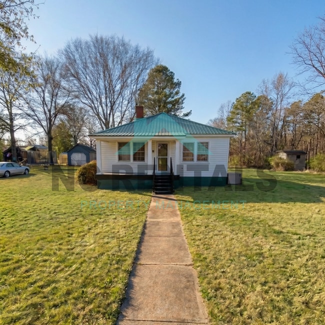 property at 1318 Front St