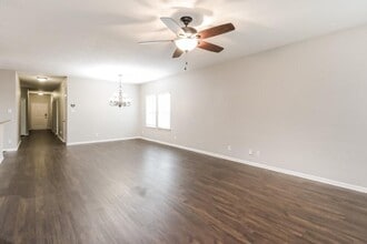 24642 Sandusky Dr in Tomball, TX - Building Photo - Building Photo