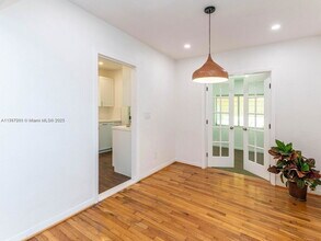 3463 Percival Ave in Miami, FL - Building Photo - Building Photo