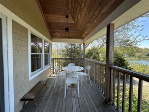 1854 N Bayview Rd in Southold, NY - Building Photo - Building Photo
