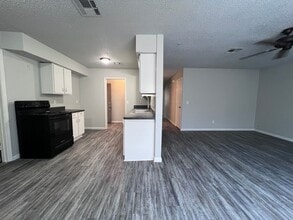 14456 NE 4th St in Choctaw, OK - Building Photo - Building Photo