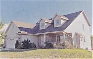 3521 Ice Age Dr in Madison, WI - Building Photo