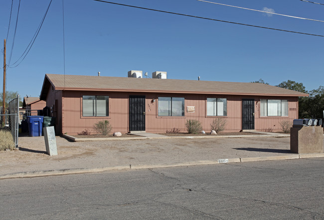 4-Plex in Tucson, AZ - Building Photo - Building Photo