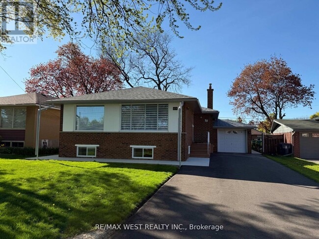 10-10 Tynevale Dr
