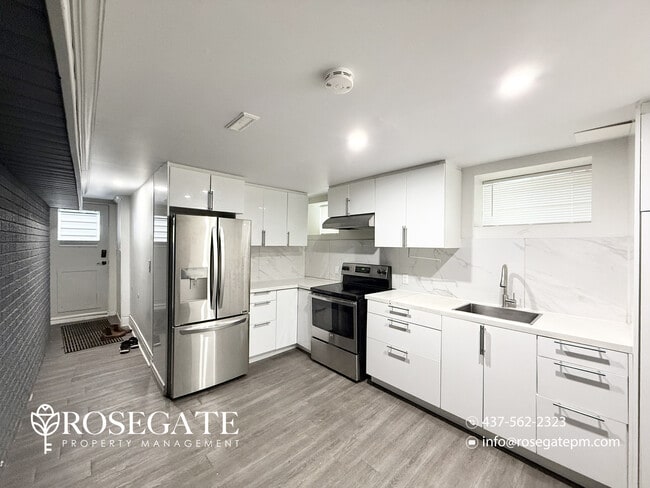 4039 Midhurst Ln in Mississauga, ON - Building Photo - Building Photo